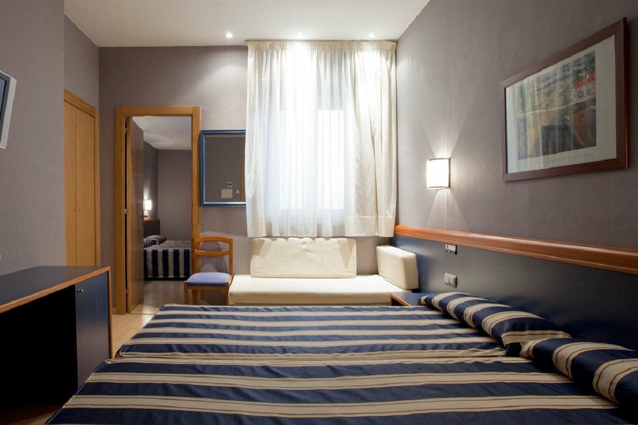 Hotel Sant Agusti Barcelona Eksteriør billede